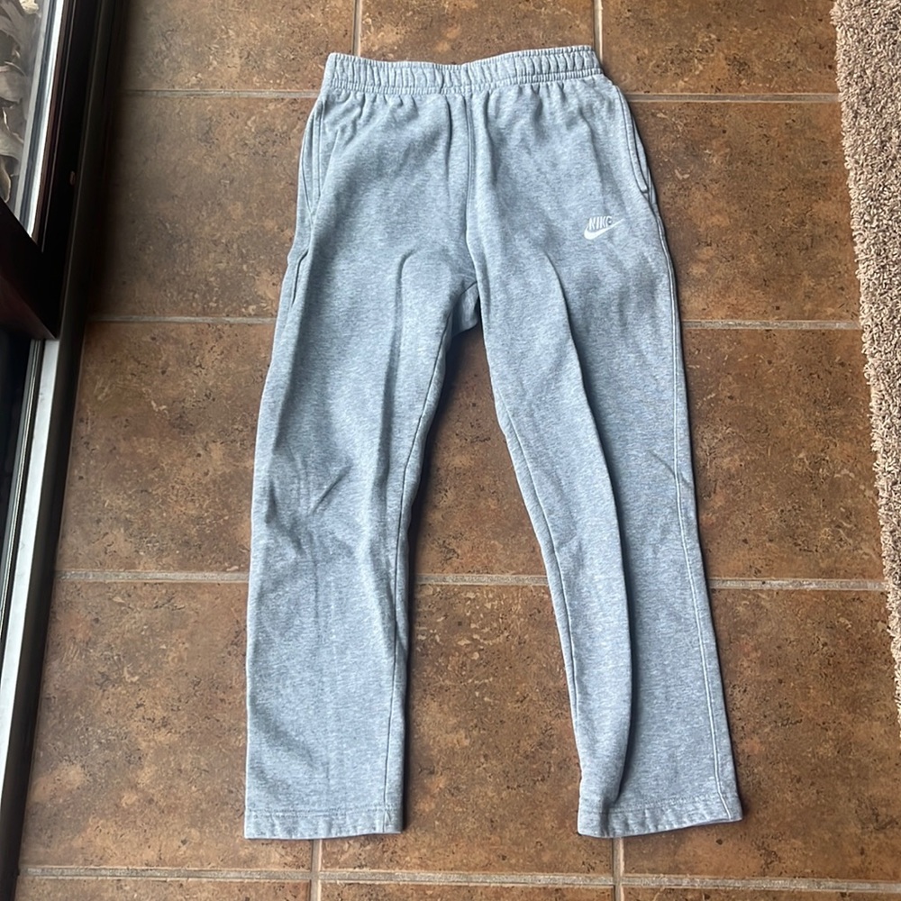 nike slim wide leg sweatpants